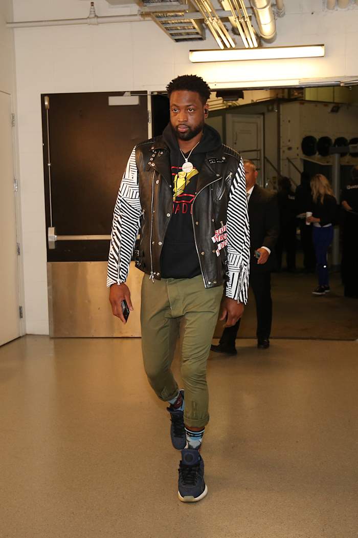 dwyane-wade-walkins-1.jpg
